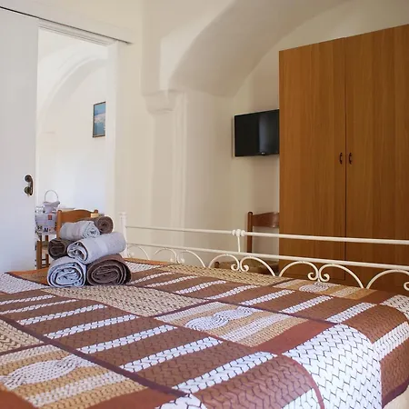 Aparthotel Corte De Noie 3*