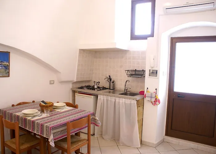 Lägenhetshotell Corte De Noie Gallipolli